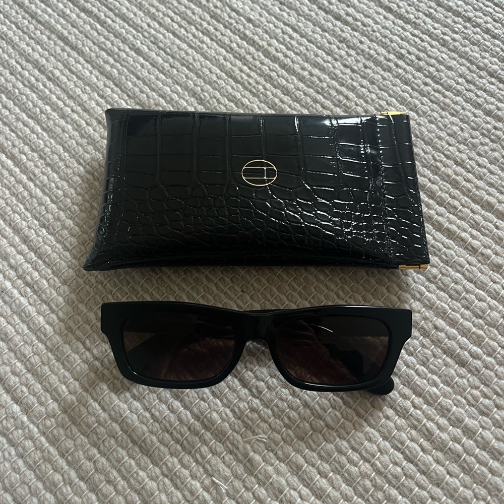 Sloane Glasses - Heaven Mayhem